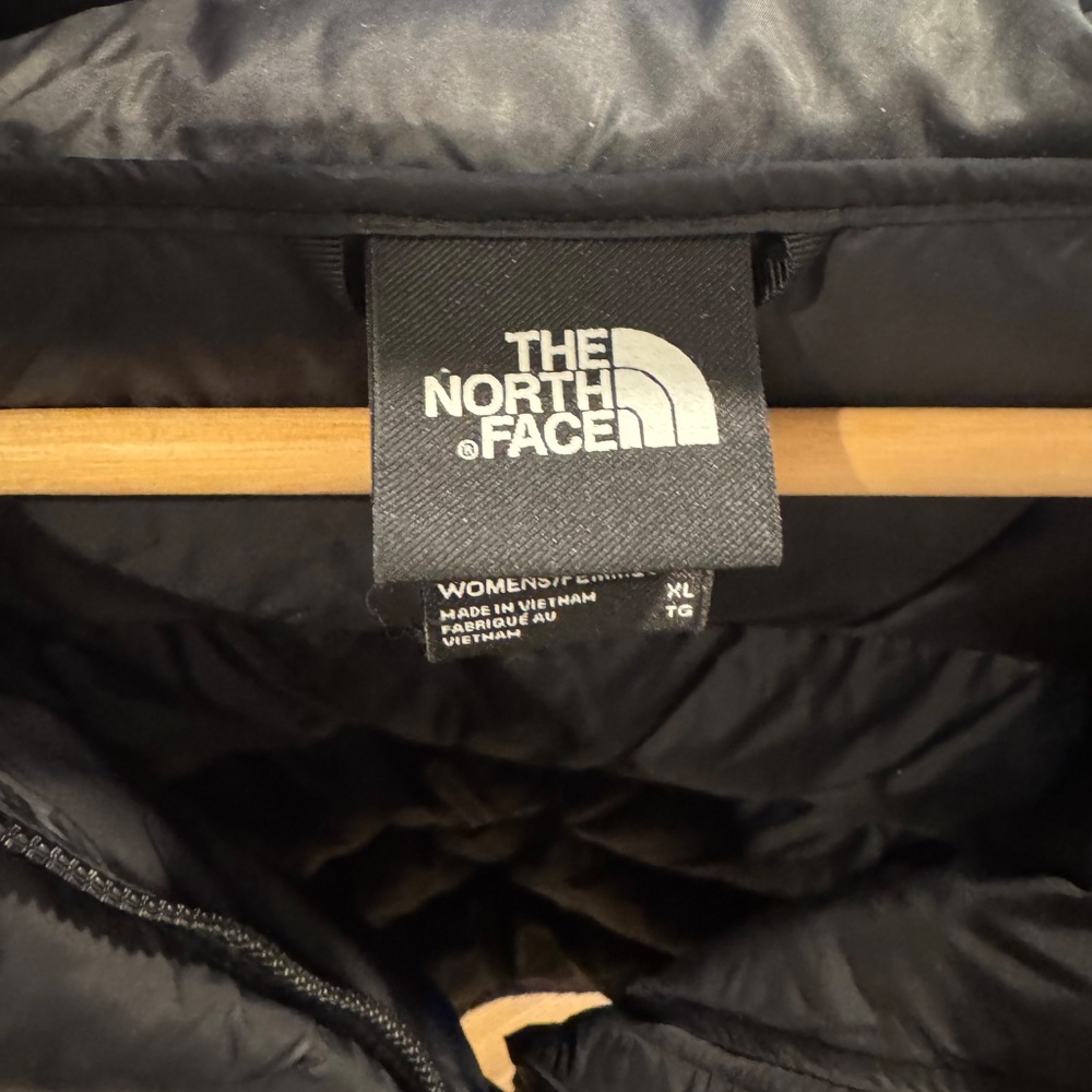 The Northface hydrenalite down jacket - image 4